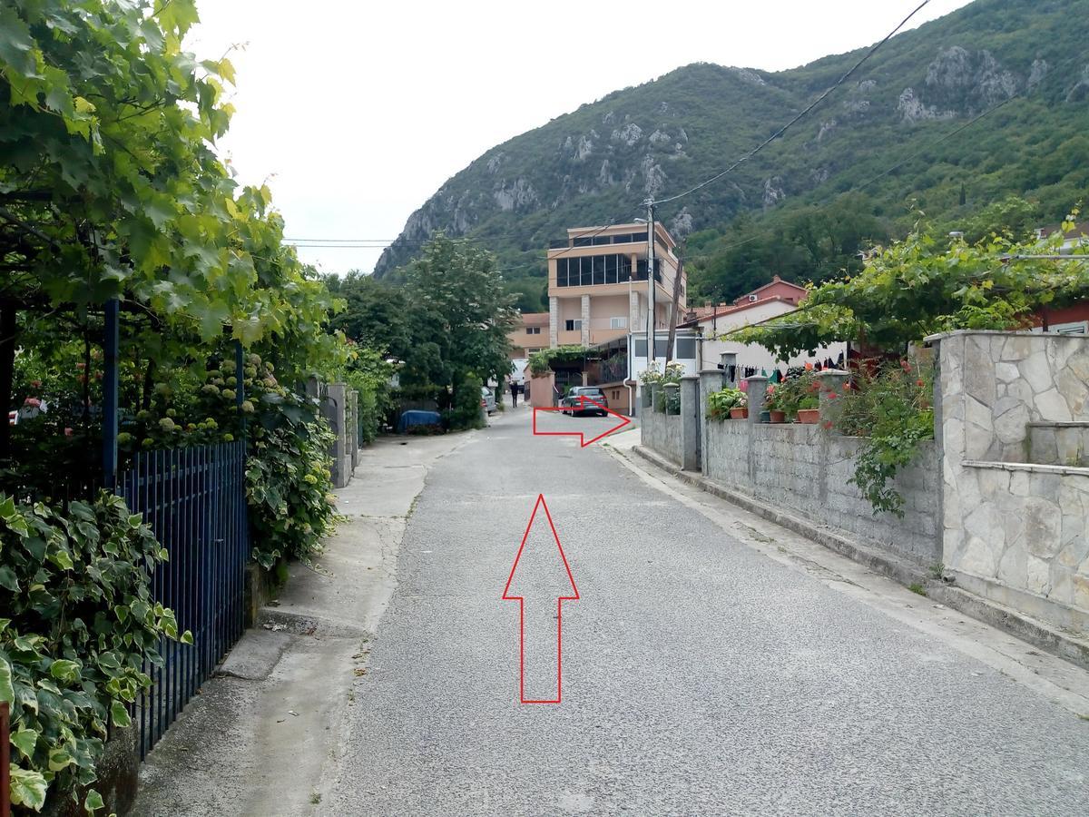 Bugi Lejlighed Kotor Eksteriør billede
